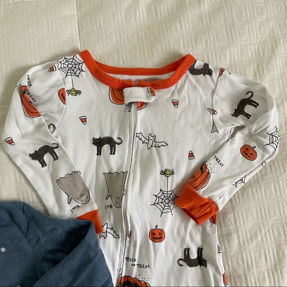 Mixed Brand 2 Piece Halloween Bundle - Picture 2 of 6